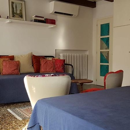 Ferienwohnung Residenza Emilia Venedig Exterior foto